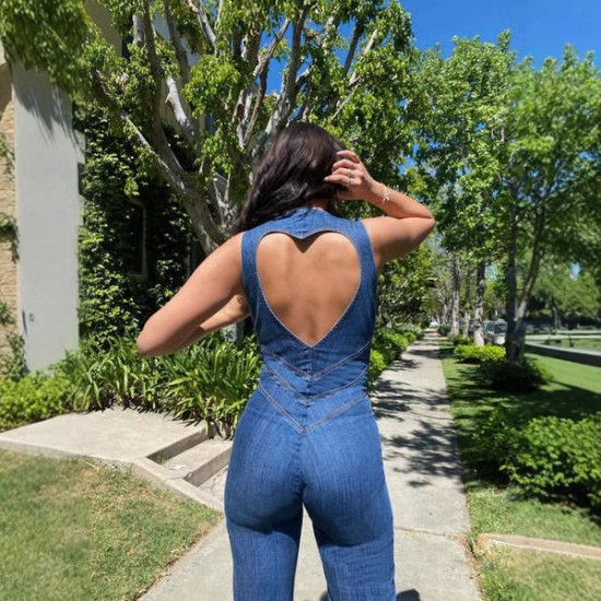 Wholesale of thick, fine ribbed, no-steel-ring, solid color sets, including fine suspender underwear and triangle underwear.