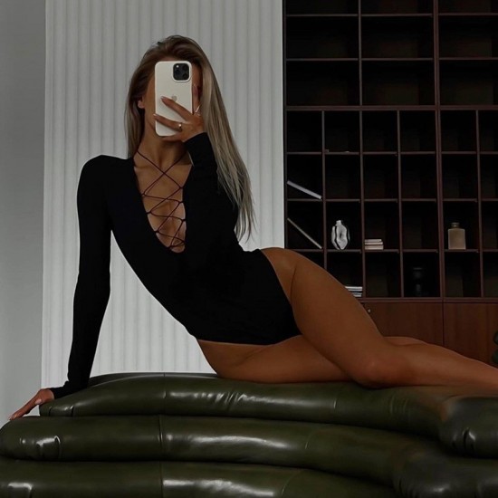 2025 Wholesale Sexy Unilateral Shoulder Open Back Long Dress with Asymmetrical Ruffles and Tight Bodycon for Women in Cross-border