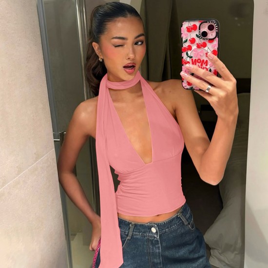 Wholesale of thick, cartoon-style hats with ear protection, for both men and women, in autumn/winter 2025.