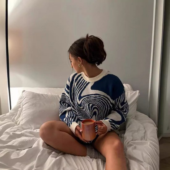 In-stock European and American cross-border autumn winter women's pure color fleece hooded cute rabbit hoodie loose type casual top