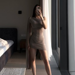 2025 Cross-border Foreign New Seasonal Fashion Sexy Open-Back Transparent Solid Color Tight Sleeve Casual Evening Dress for Wholesale